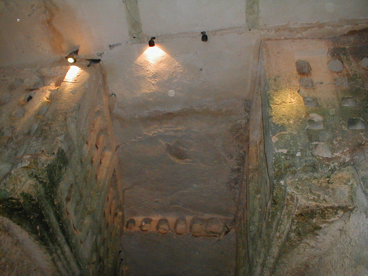 Columbarium 3.JPG