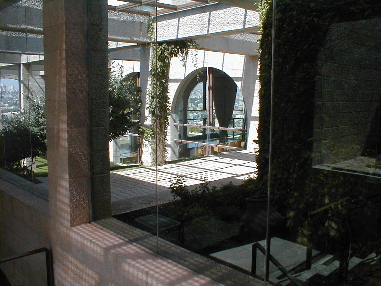 JC Aud from rear.JPG
