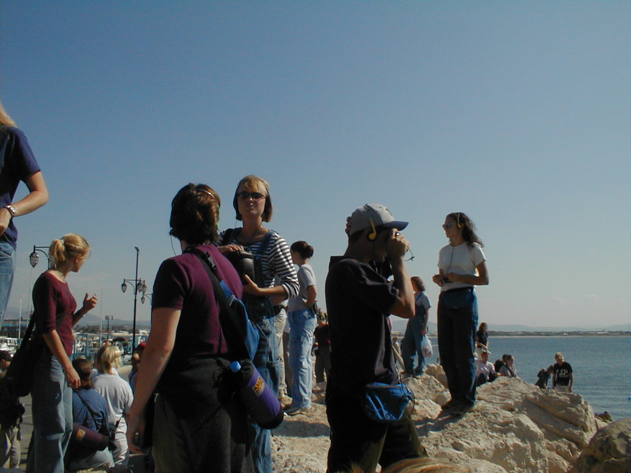 Acco Crowd.JPG