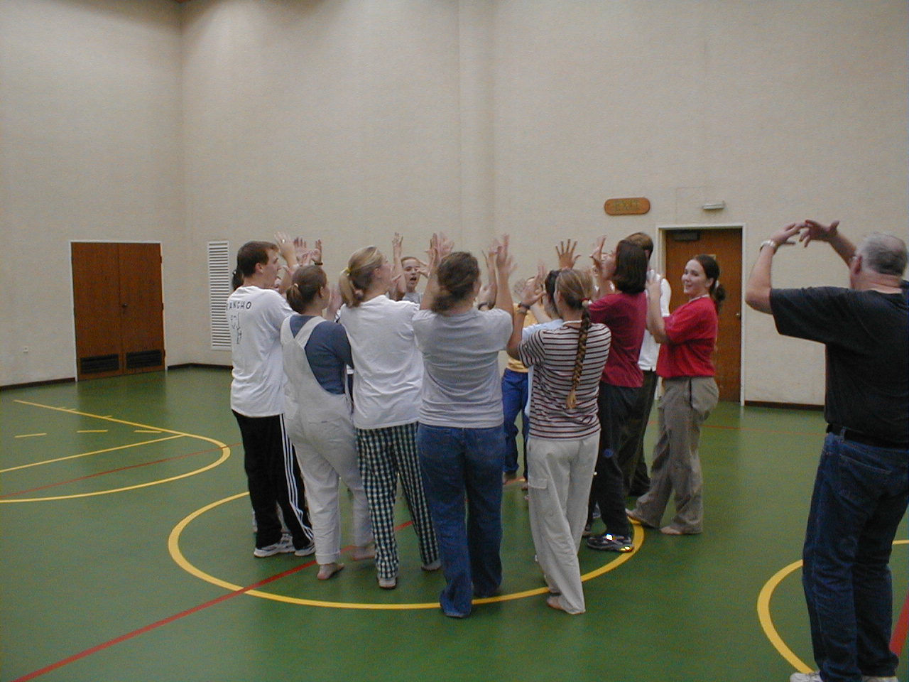 Folk Dance 1.JPG