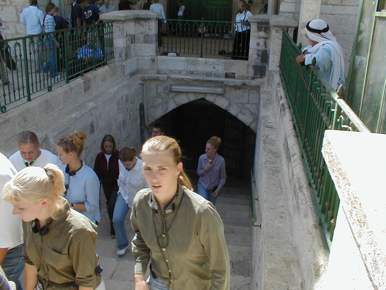 Holy Mount - to Hulda Gate.JPG