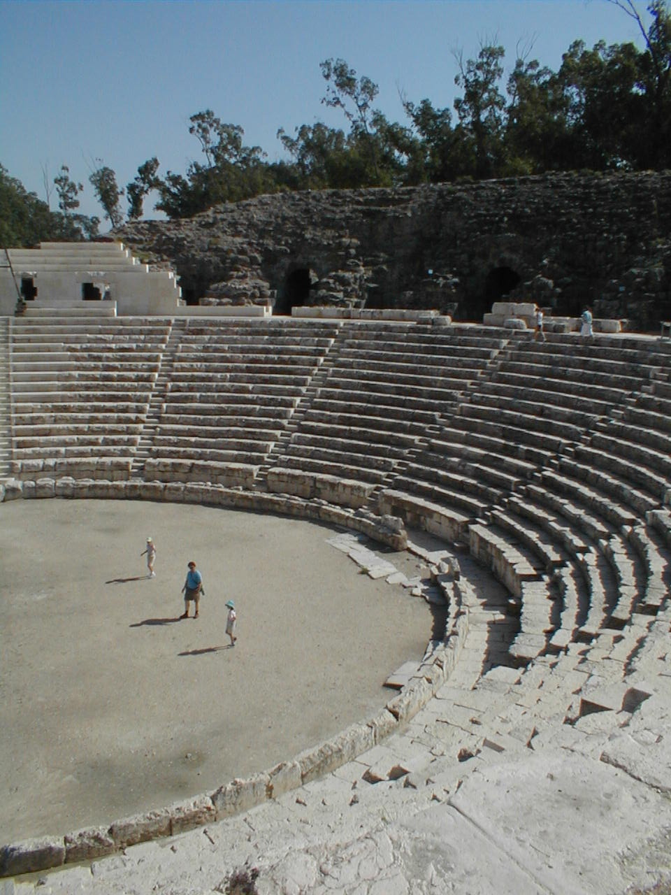 Bet Shean theater seats.JPG