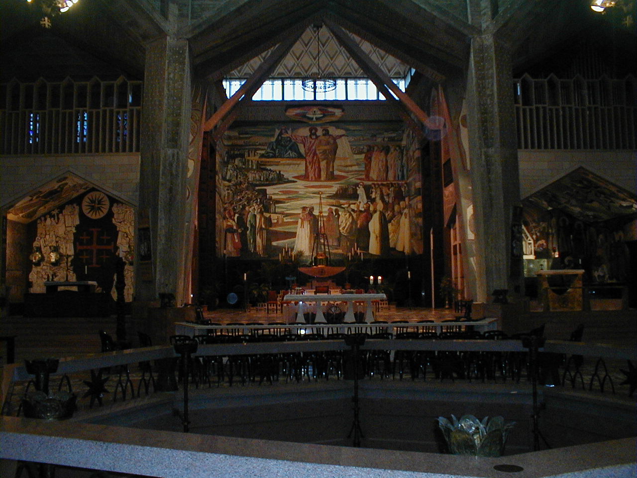 C o Annunciation Apse.JPG