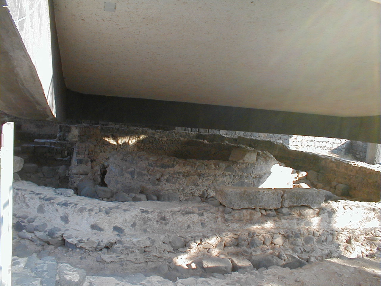 Capernaum Peter Domus Ecclesius.JPG