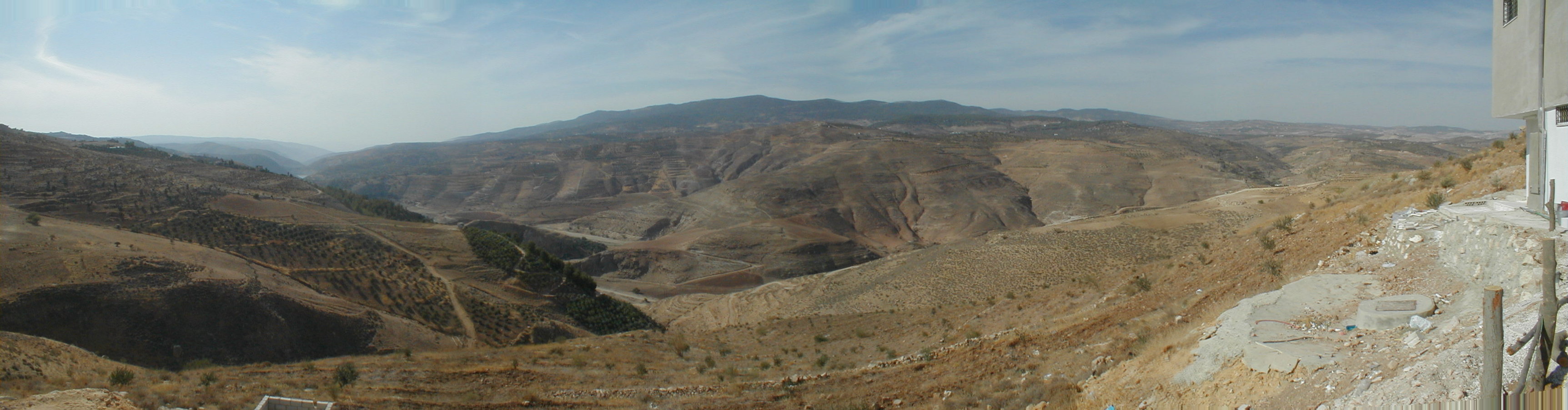 Jabbok River Valley Pan.jpg