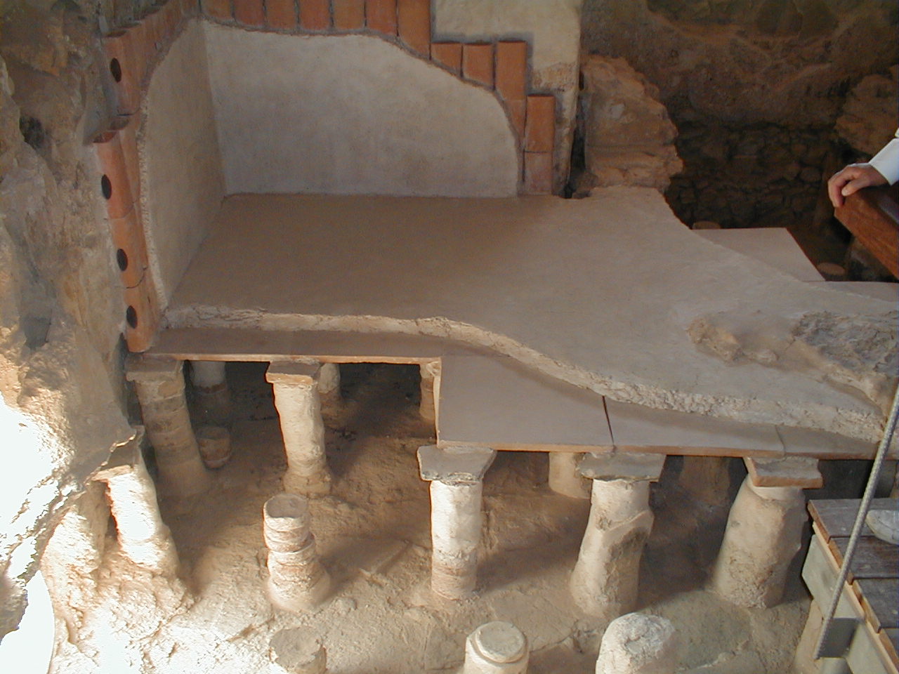 Masada - Hot room.JPG